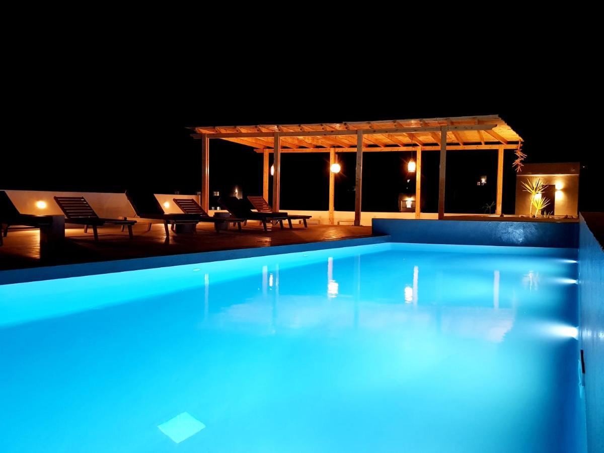 Mylithos Suites 모노리토스 외부 사진