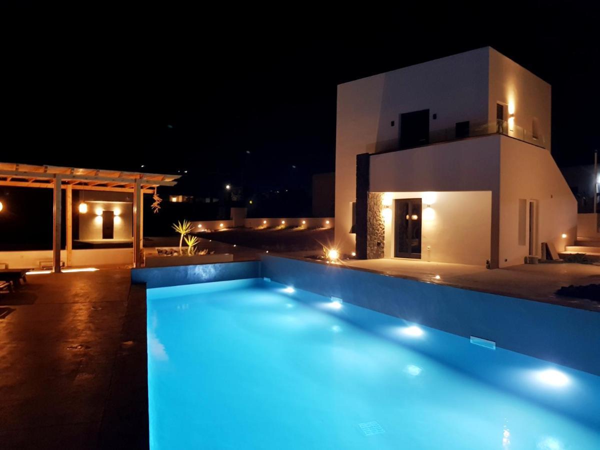 Mylithos Suites 모노리토스 외부 사진