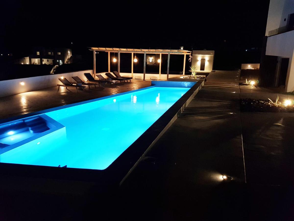 Mylithos Suites 모노리토스 외부 사진