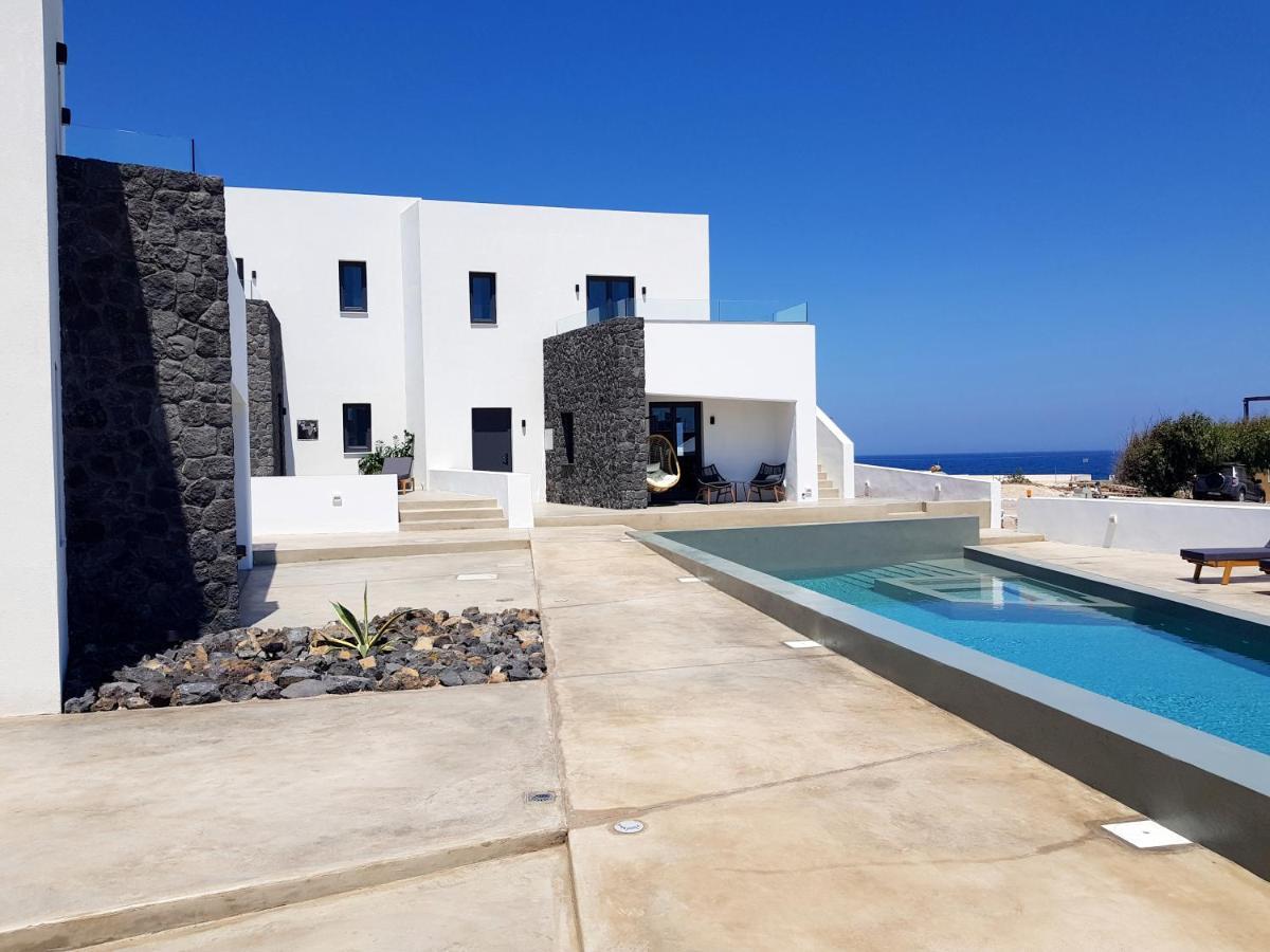 Mylithos Suites 모노리토스 외부 사진
